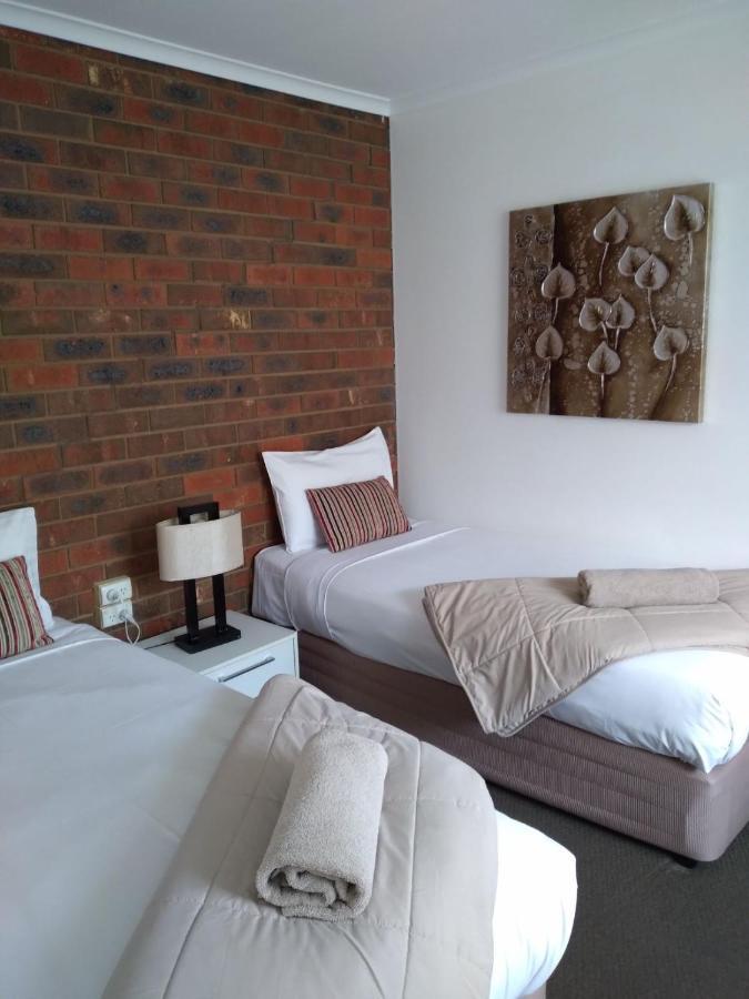 Pevensey Motor Lodge Echuca Exteriör bild