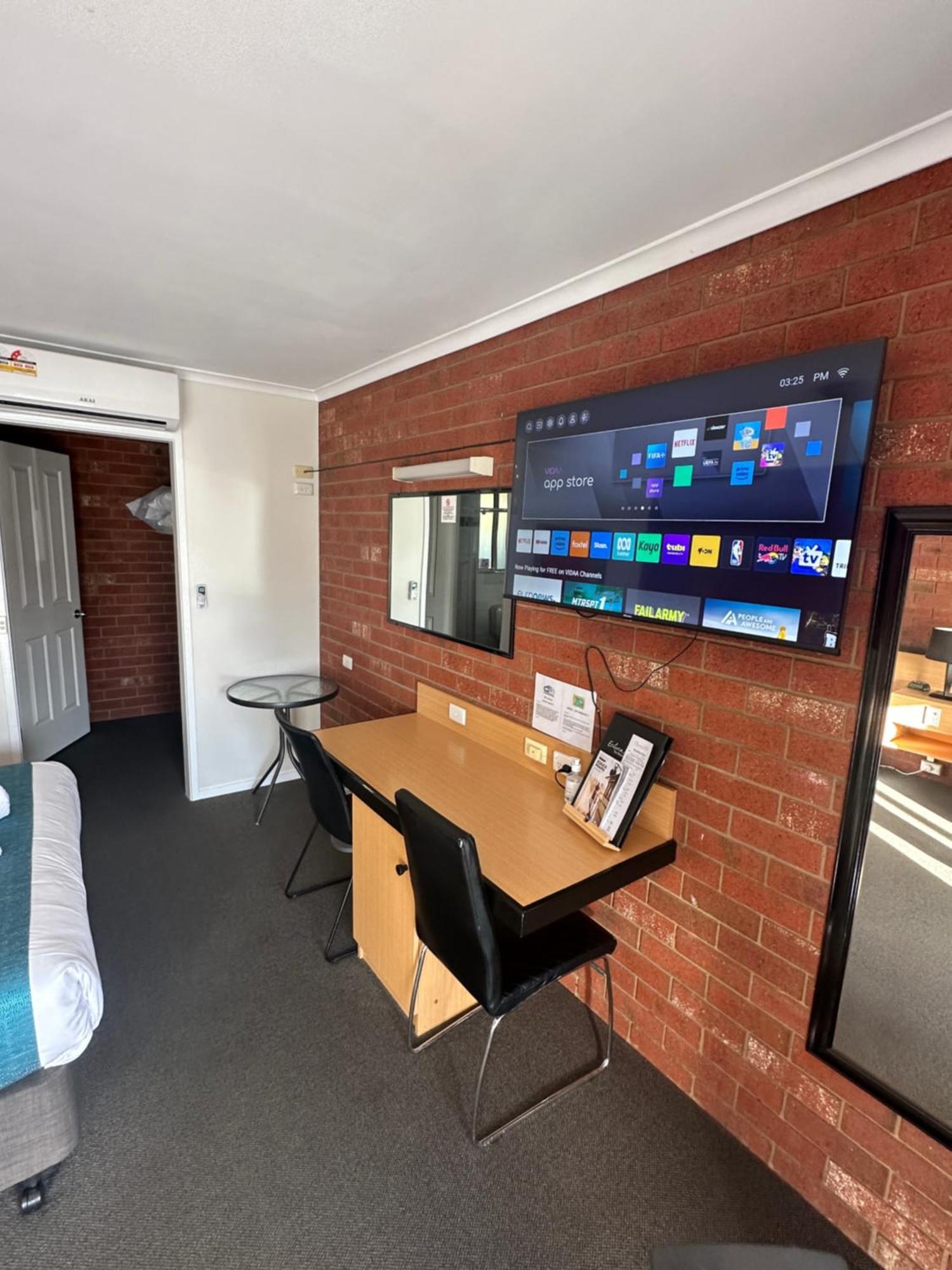 Pevensey Motor Lodge Echuca Exteriör bild