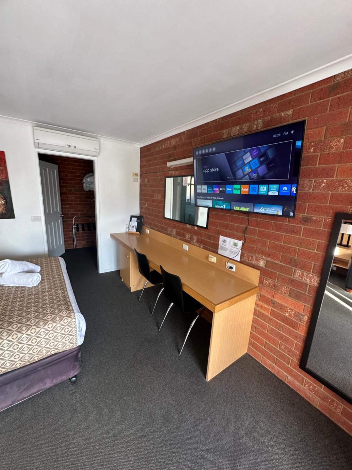 Pevensey Motor Lodge Echuca Exteriör bild
