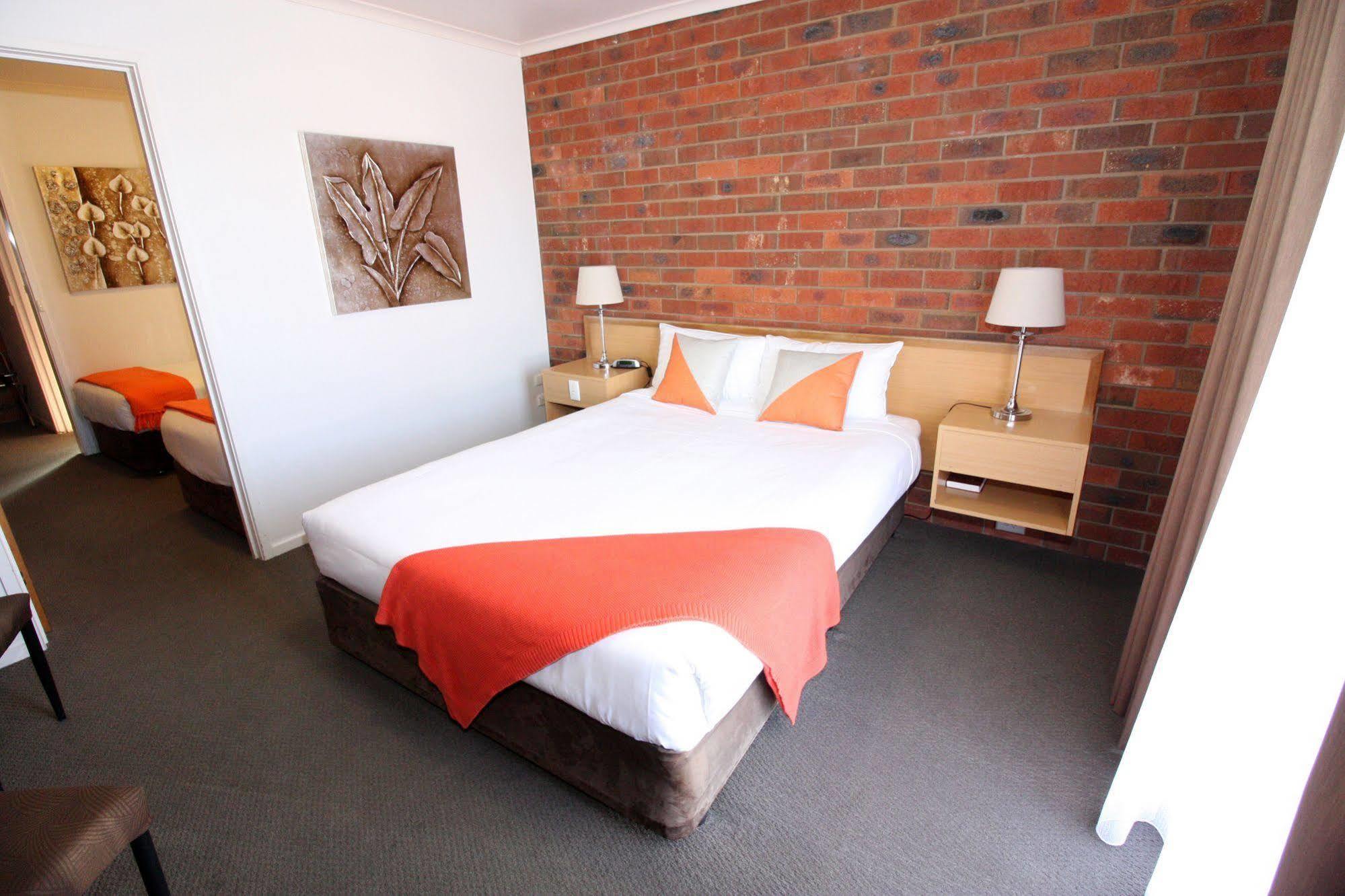 Pevensey Motor Lodge Echuca Exteriör bild