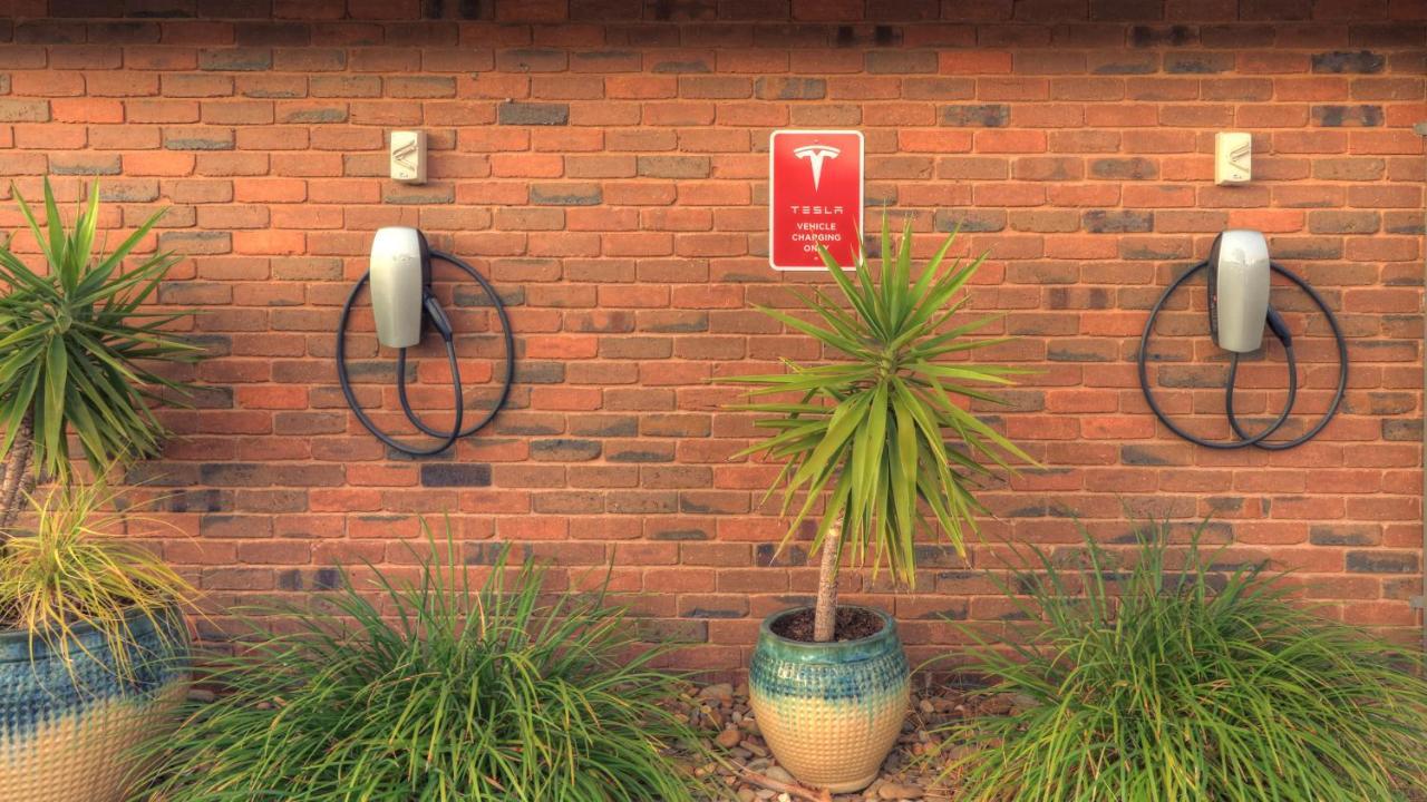 Pevensey Motor Lodge Echuca Exteriör bild