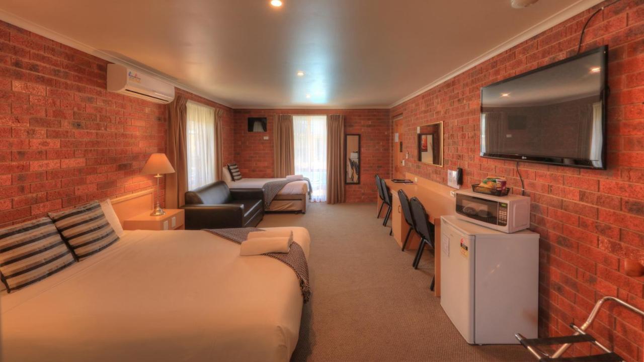 Pevensey Motor Lodge Echuca Exteriör bild
