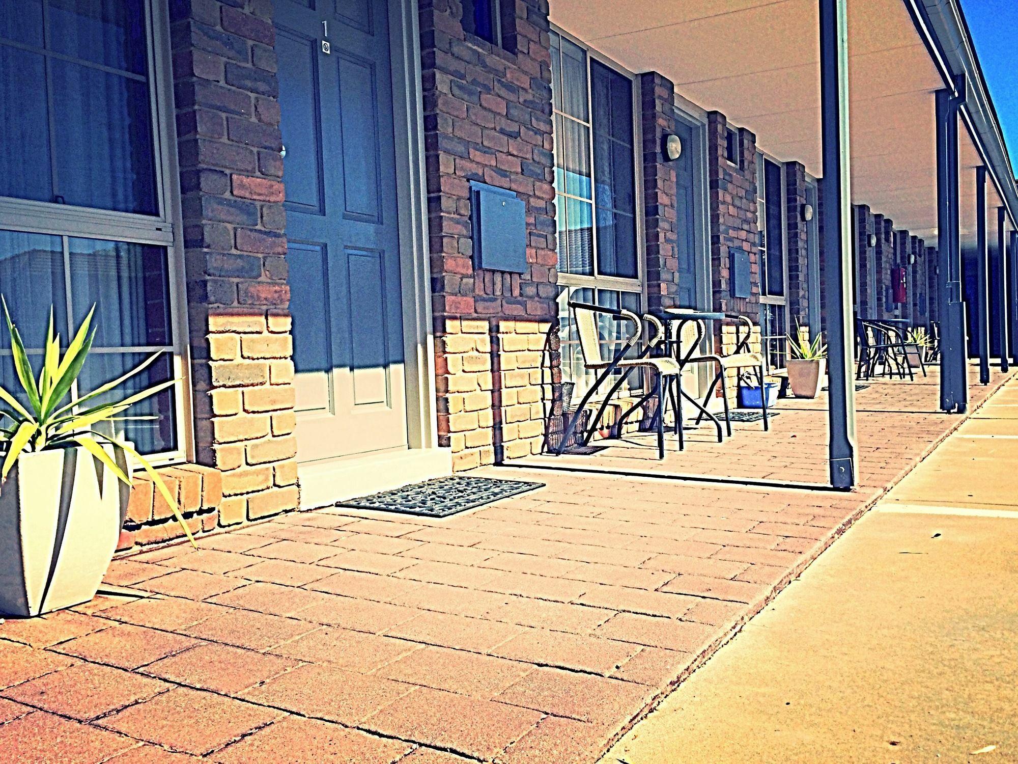 Pevensey Motor Lodge Echuca Exteriör bild
